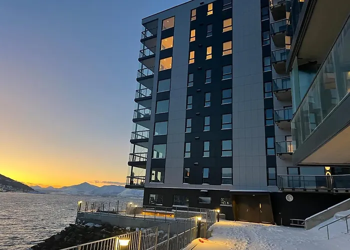 Апартаменты Aurora Star - New Apartment, Fantastic Sea View Тромсё